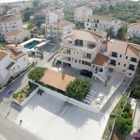 Apartments Fumija Trogir Exterior photo