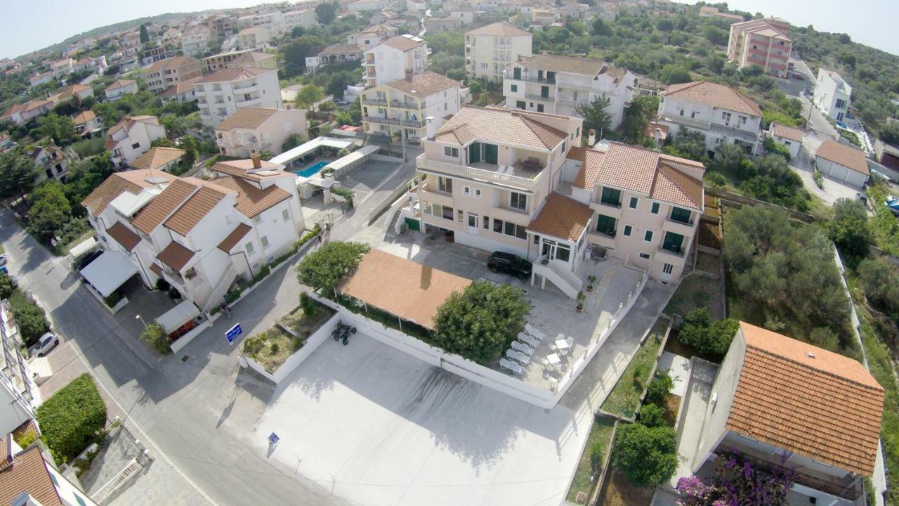 Apartments Fumija Trogir Exterior photo