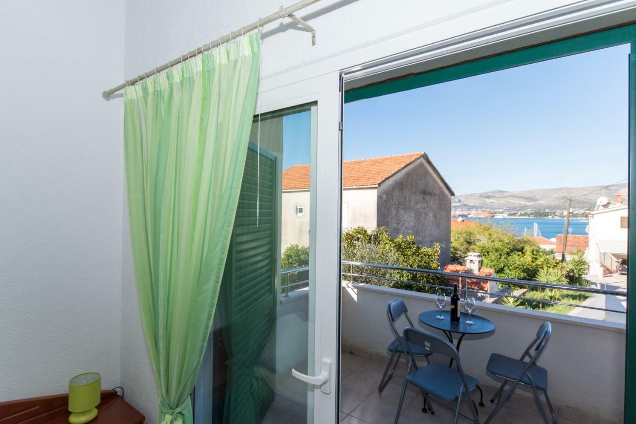 Apartments Fumija Trogir Exterior photo